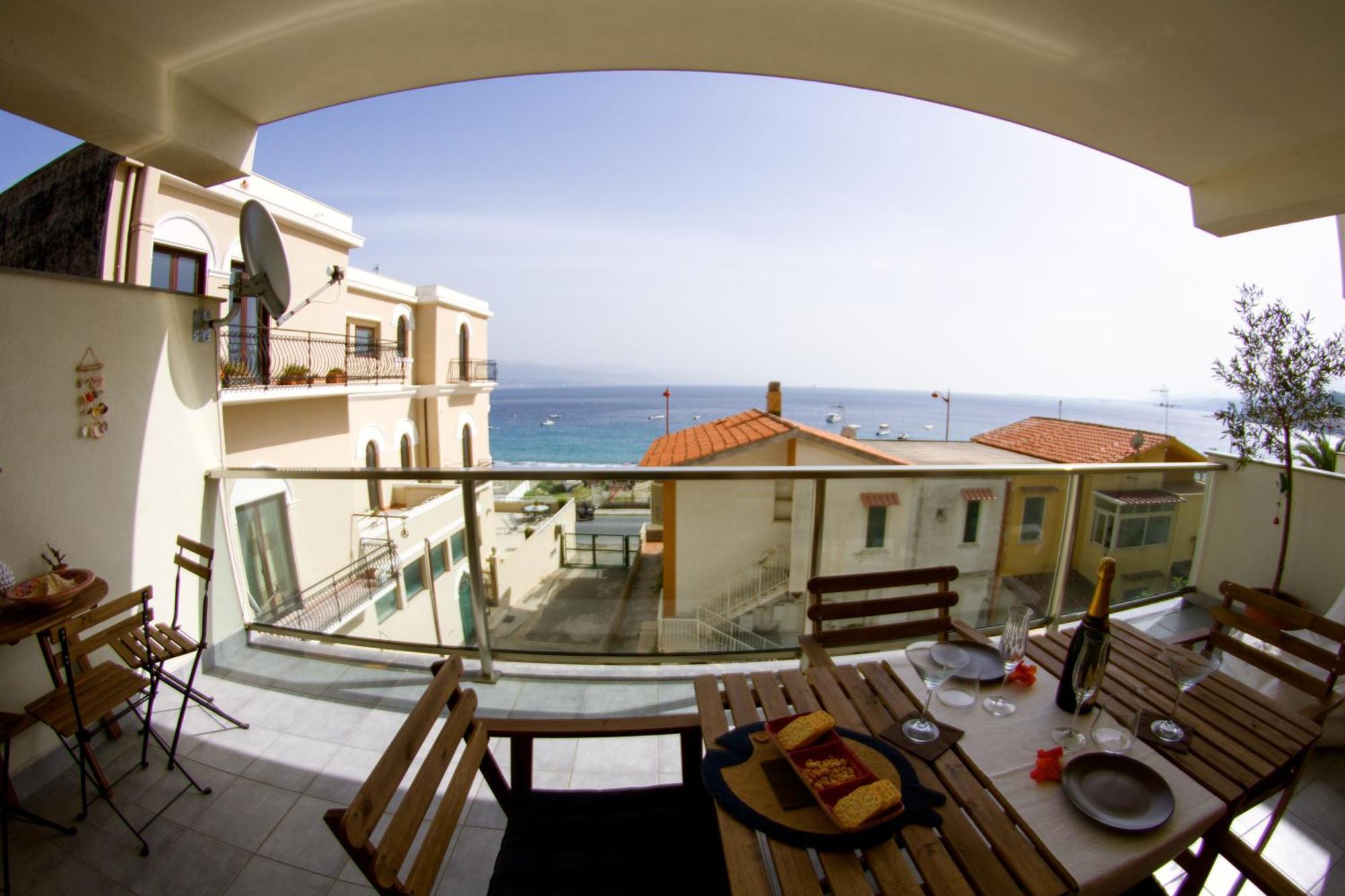 Luxury Apartment Messina Room photo