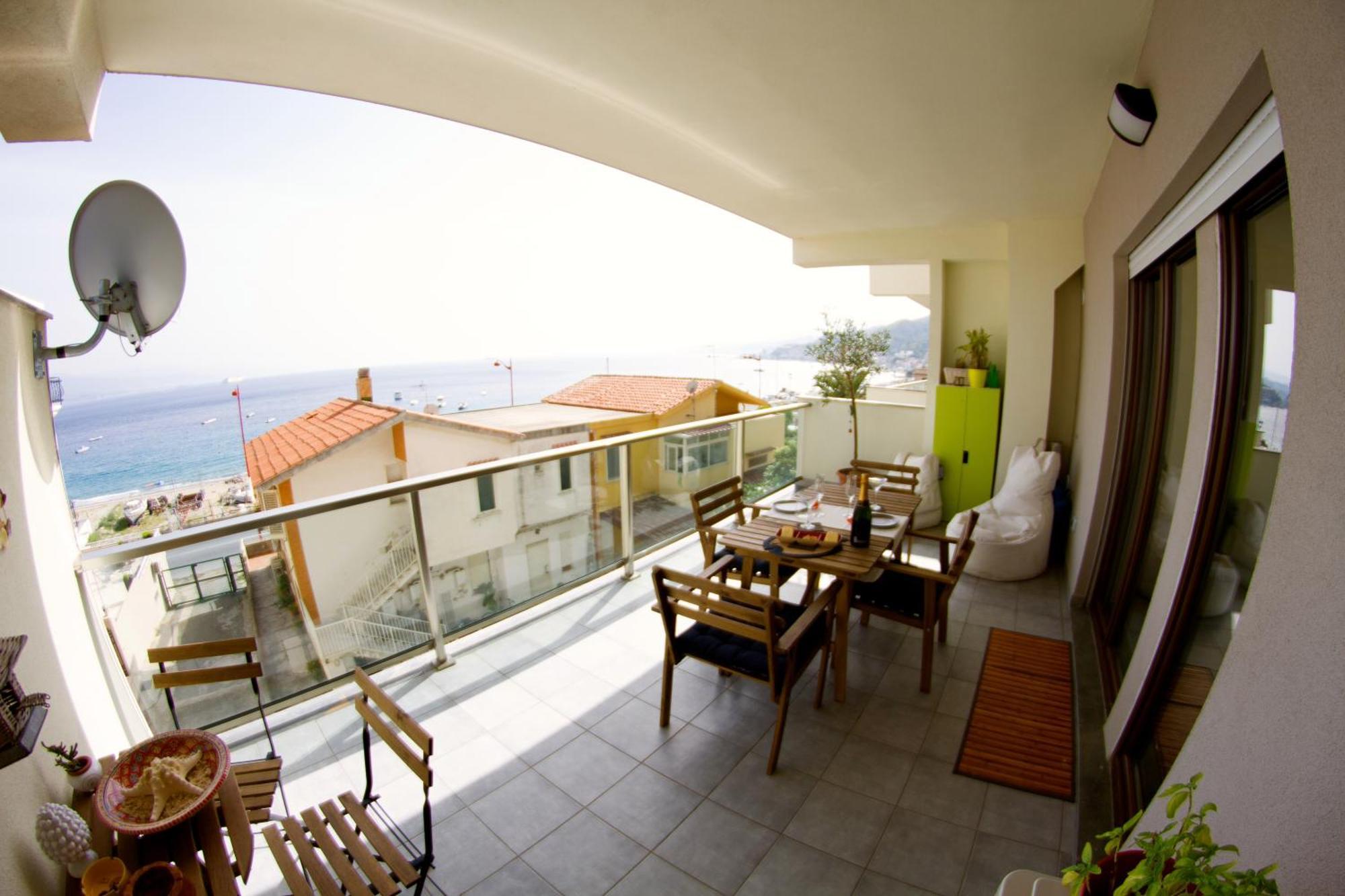 Luxury Apartment Messina Room photo