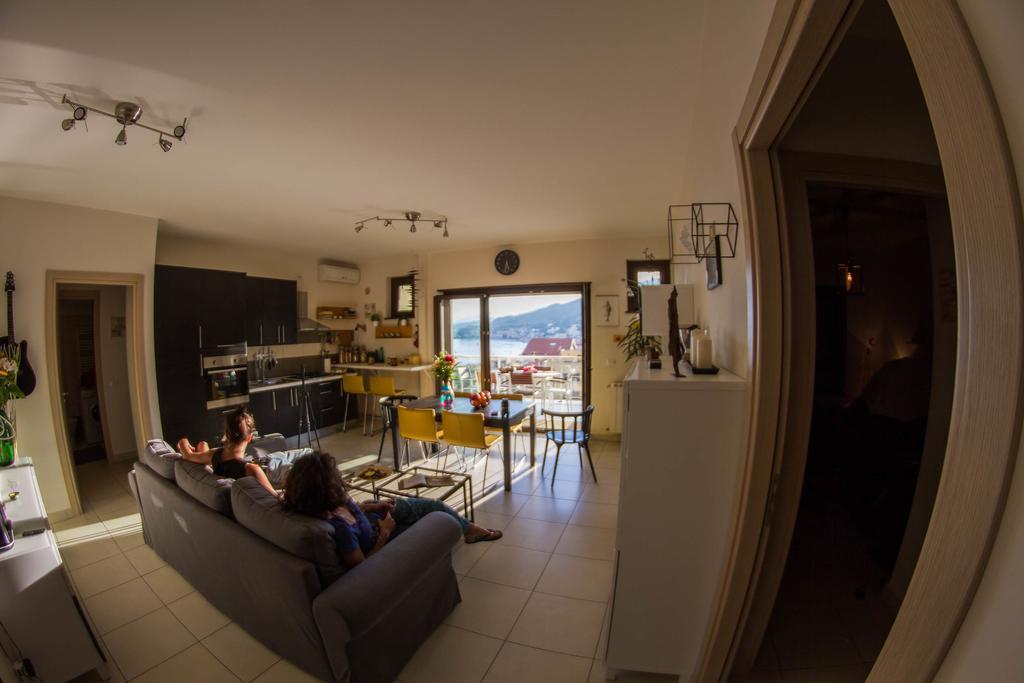 Luxury Apartment Messina Exterior photo